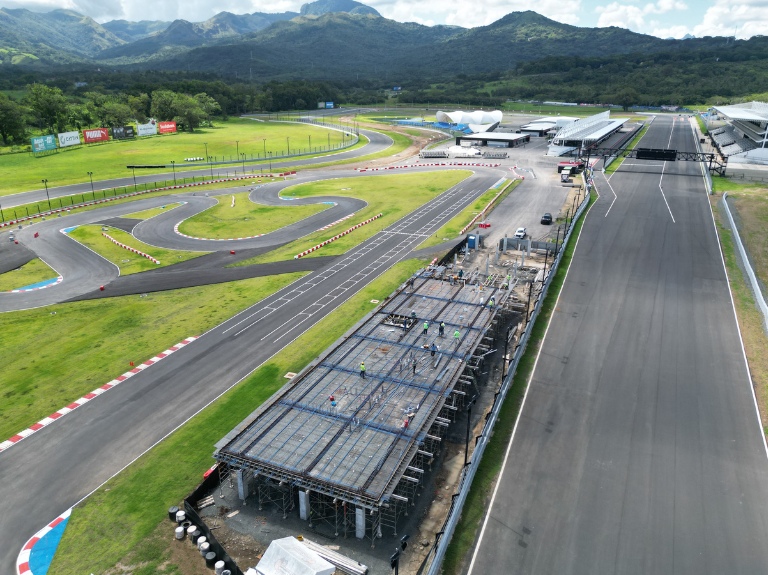 Sistemas de Presfuerzo Postensado Monotoron No Adherido - AUTODROMO - EDIF. KARTING