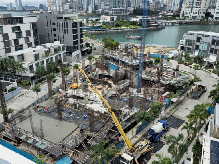 Sistemas de Presfuerzo Postensado Monotoron No Adherido - Ocean Reef Island - Lote 58 a 61